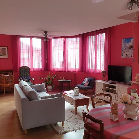 Périgueux Appartement La Vie En Rose מראה חיצוני תמונה